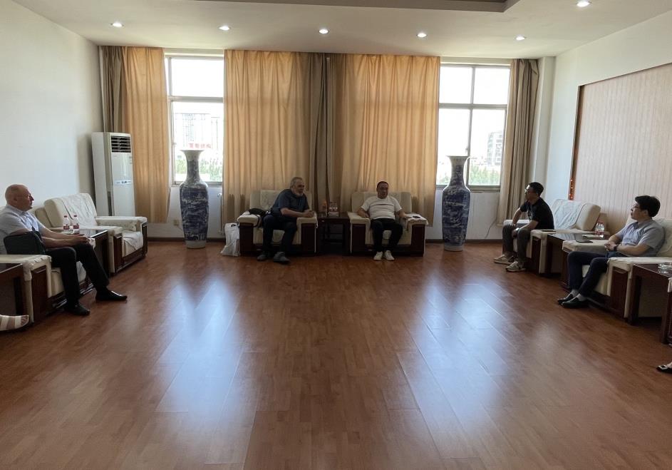 1688721282152257.jpg 1688721282152257.jpg