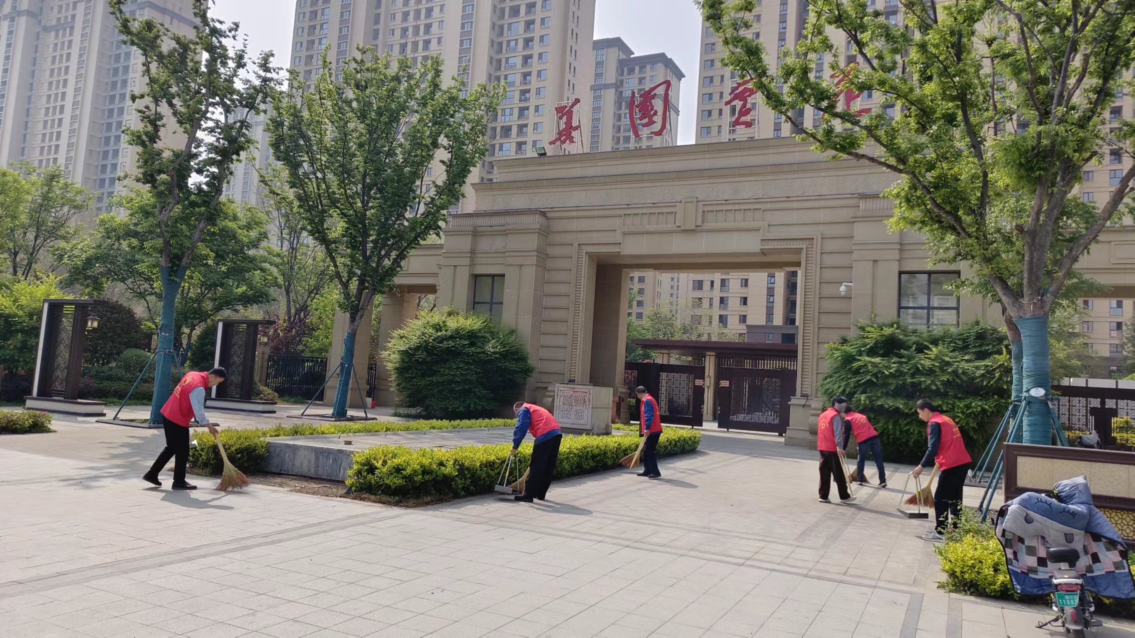 1714006576209282.jpg 1714006576209282.jpg