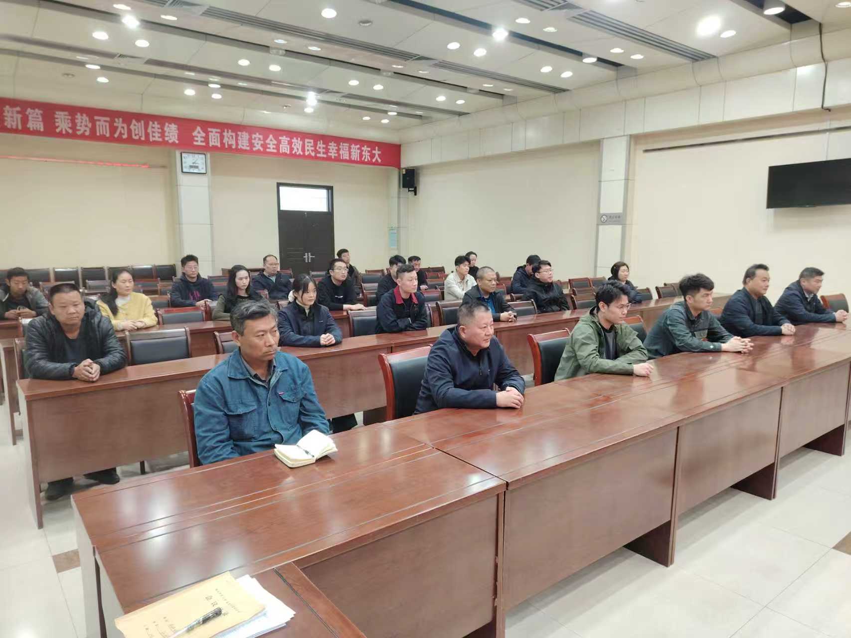 1763348345123301.jpg 1763348345123301.jpg